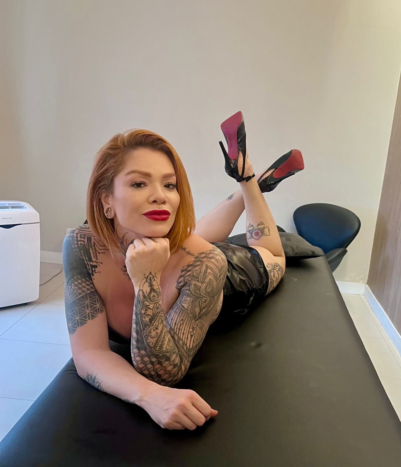 Ella Dominatrix - Miniatura 14 - Acompanhantes