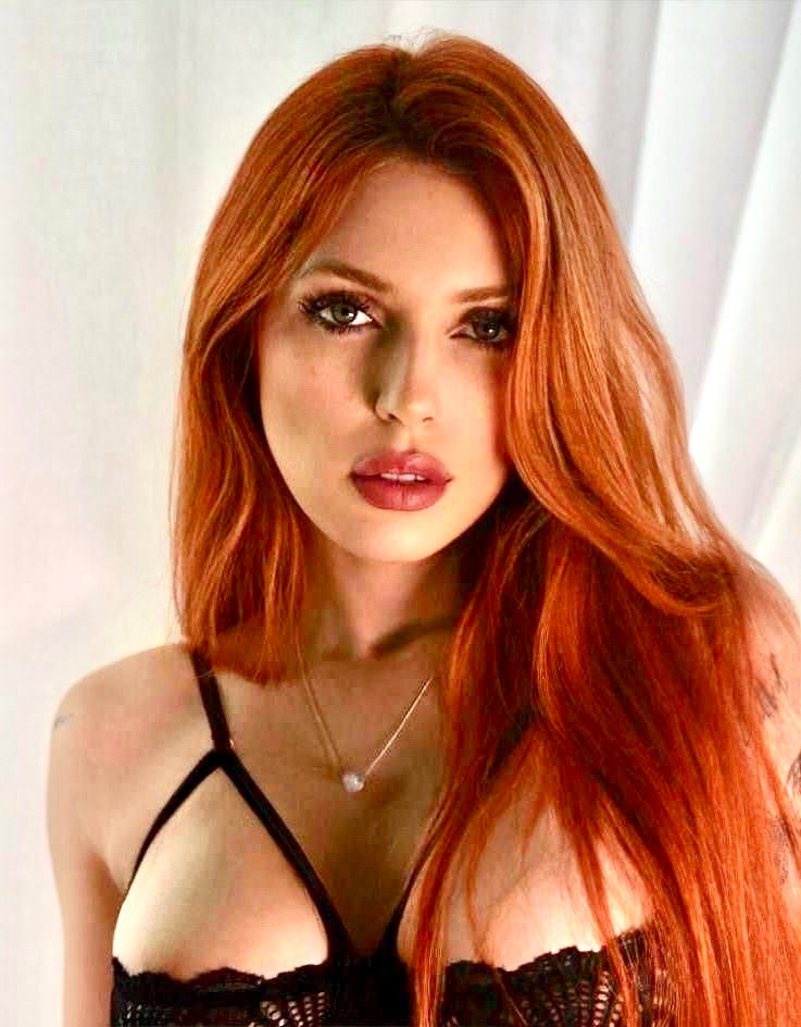 Athena Ruiva - Acompanhante em São Paulo - Acompanhantes