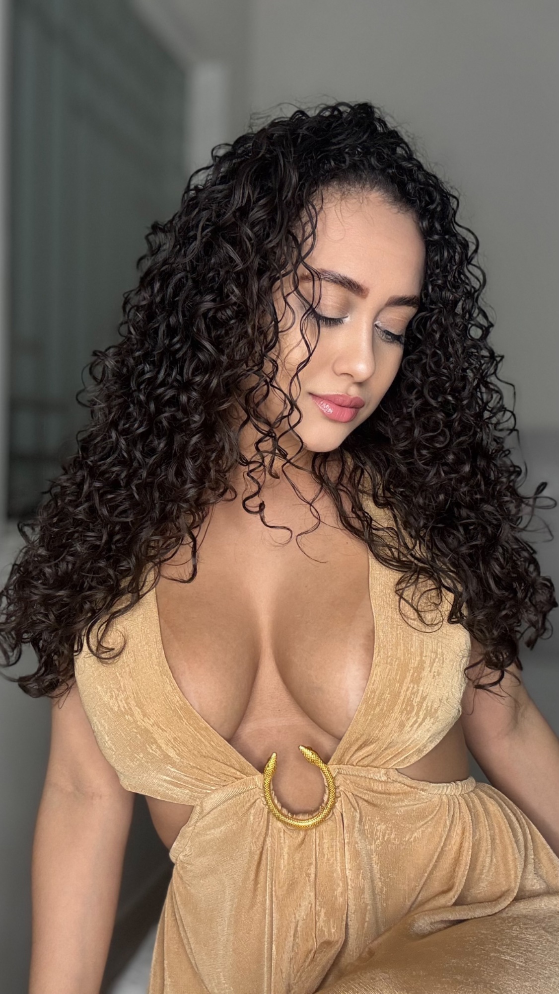 IVY BELA  - Miniatura 21 - Acompanhantes