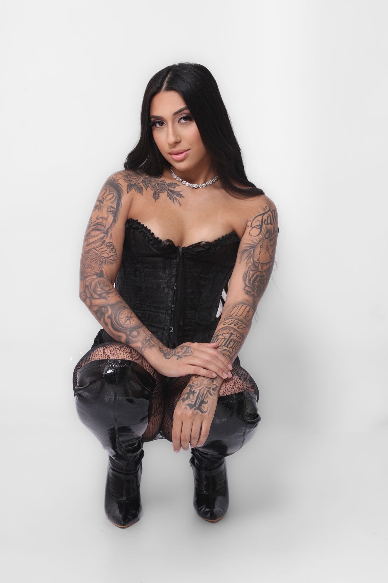 Scarlet - morena atraente com charme irresistível - São Paulo - MClass