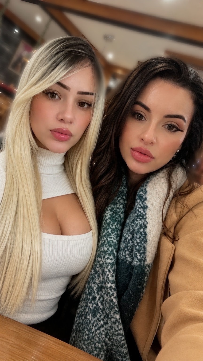 Sara e Dani, Duas tentações uma só perdição. - Foto 1 - Acompanhantes